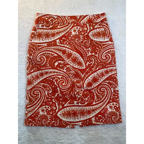 J.Crew Dresses & Skirts - J.Crew The Pencil Skirt Red Orange Paisley Print Size 0 Cotton Spandex Blend